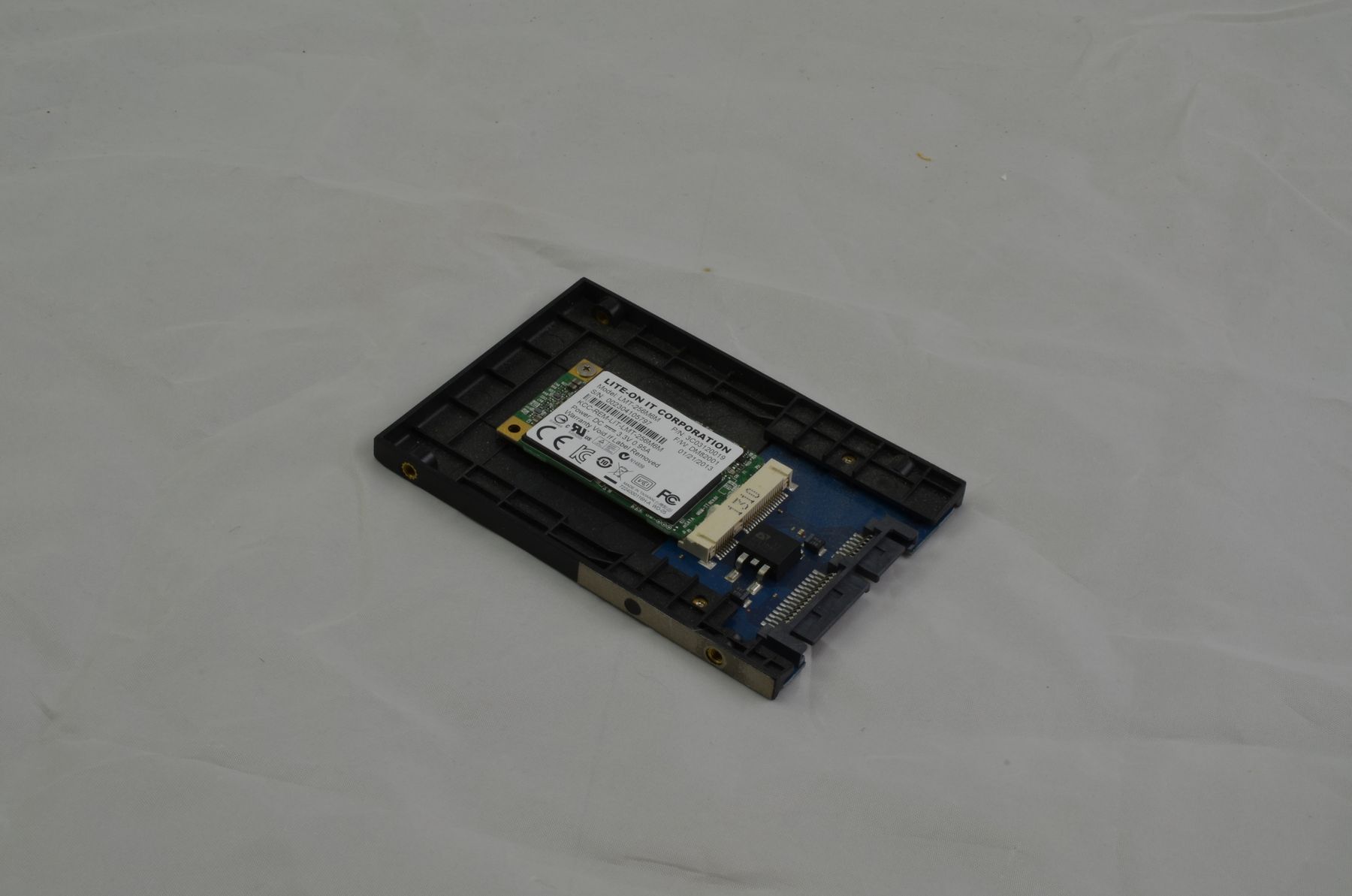 Dischi rigidi: Lite-On 256GB SSD – Usato da Buchs AG venduto da SellAndBuyX
