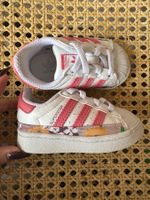 ADIDAS BABY GIRL 💕🦋🌼 superstar Sneakers NEW! 19