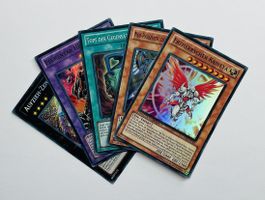 Yu-Gi-Oh Karten Konvolut Collector's Tins 2011 5 Stück