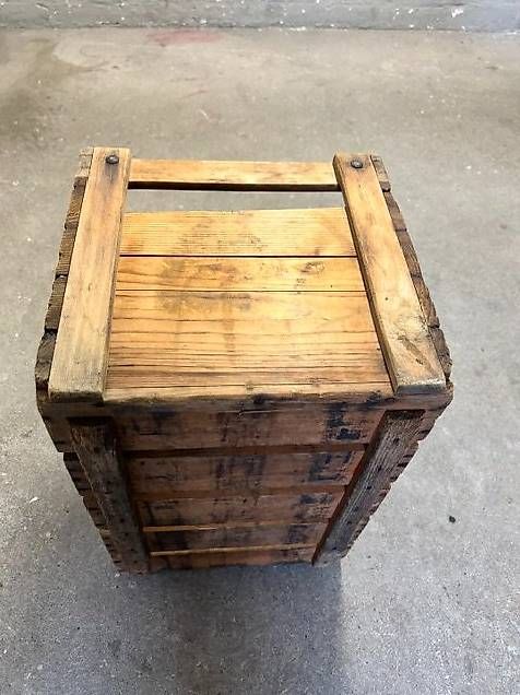 Casse di vino e birra: Alte Bierkiste  "Haldengut Bier" – Usato da Winterthur venduto da Tanfol 3
