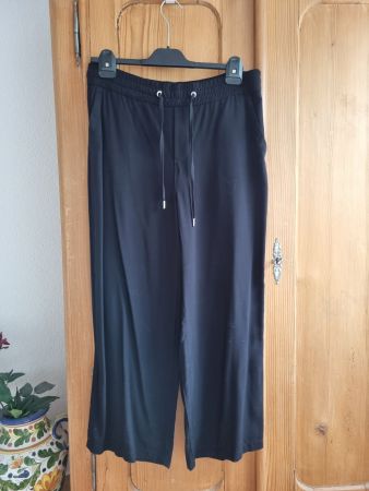 Weite Sommerhose in schwarz von Street One Grösse 40 NEU