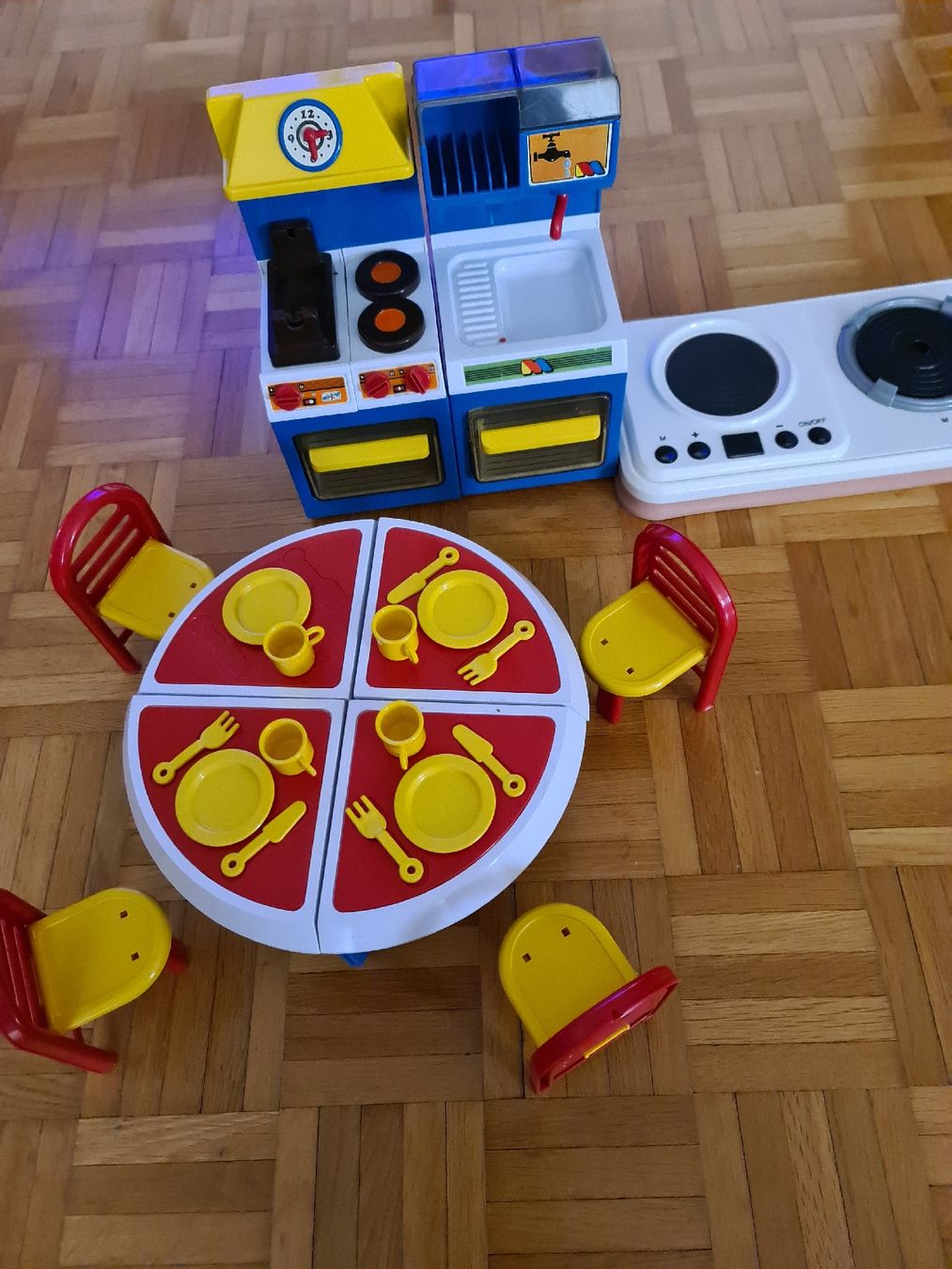 Giocattoli: Kinderküche inkl. Zubehör – Usato da Thun venduto da erh_fs86 1