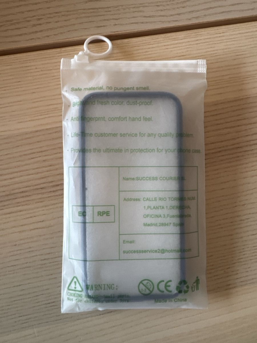 Apple Covers & Schutzfolien: Protective Case with Camera Cover for iPhone 15 Pro Max New – Neu und originalverpackt aus Emmenbrücke von Thierry_O 3