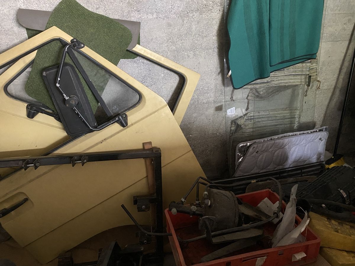 VW Veicoli da campeggio: VW LT 40 4x4 Wohnwagen Offroad – Usato da Frutigen venduto da Dandsche 5