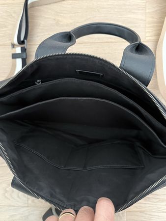 Schwarze Laptoptasche Marke BOSS, Top Zustand, Herbst/Winter