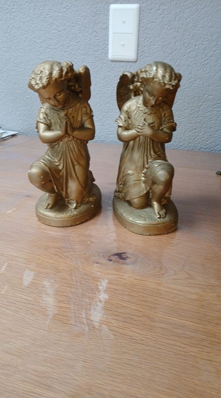 Statuette: Deux anges  19 em en plâtre – Usato da Corcelles-Payerne venduto da evalyne