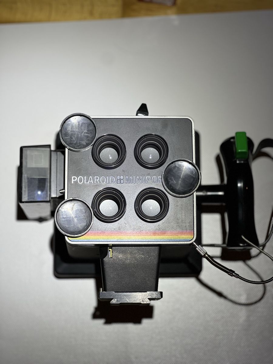 Cameras - POLAROID MODEL 403 MINIPORTRAIT PASSPORT ID CAMERA AS IS Collectors Piece