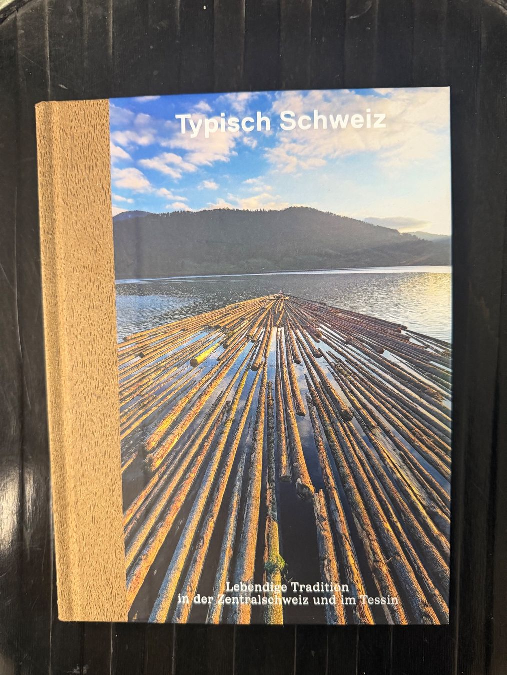 Libri: Typisch Schweiz – Usato da Dietikon venduto da Buchantiqdietikon
