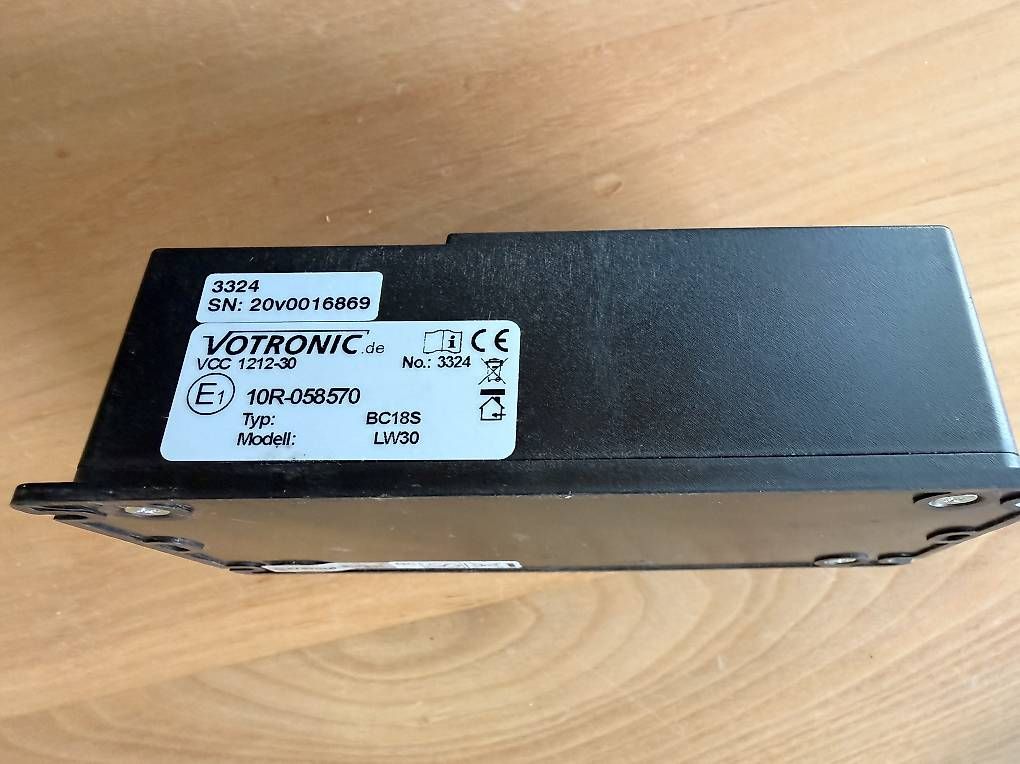 Votronic Batterie-Ladegeräte: Votronic VCC 1212-30 – Gebraucht aus Lachen SZ von Vanguard0 2