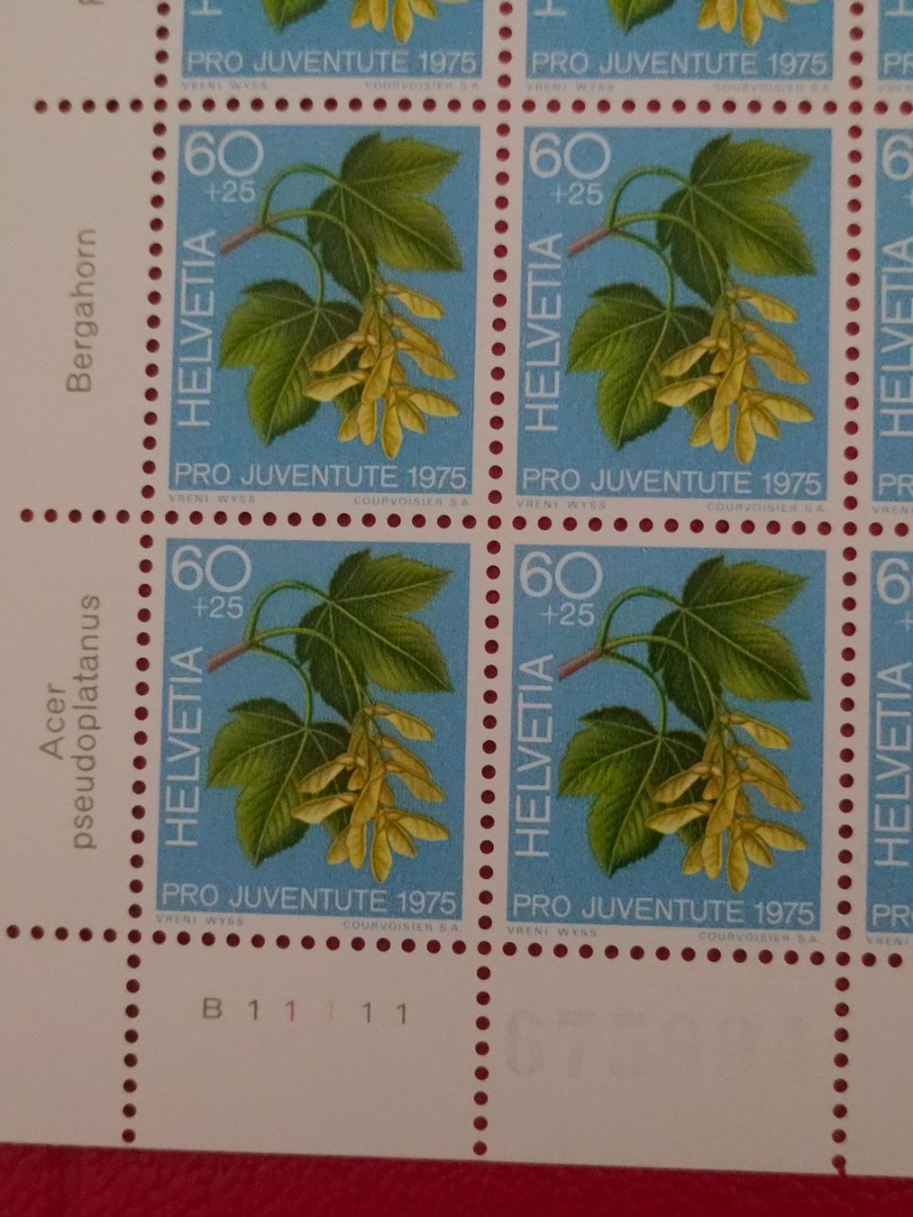 Tutti i francobolli: Original Briefmarkenbogen Pro Juventute 1975**, komplett – Usato da matten b. interlaken venduto da jfran17 2
