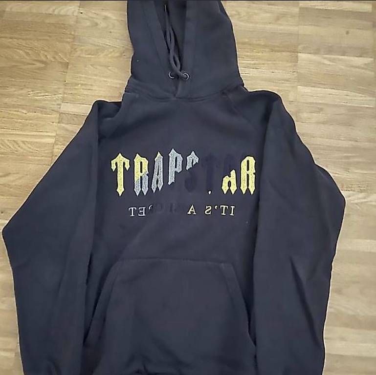 Pantalons: Trapstar Tracksuit (S) – D'occasion à Zürich par rub_87sh 2