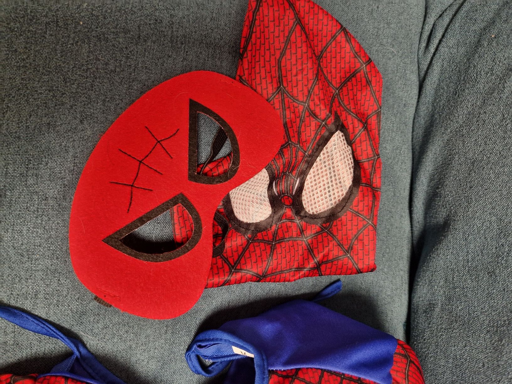 Costumi: Spiderman Kostüm Kinder Grösse 6-7J – Usato da Wabern venduto da mackam 1