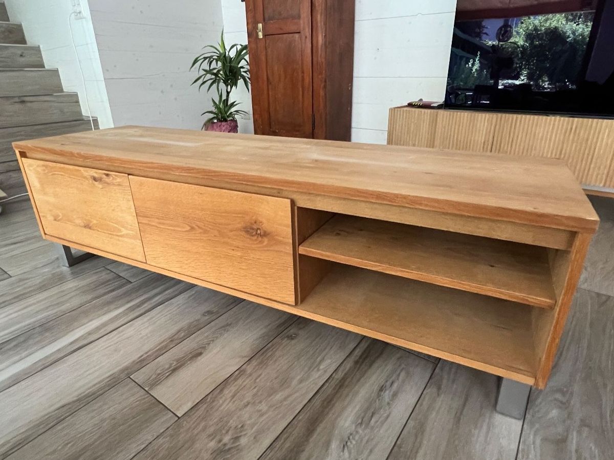 Micasa Mobili TV: TV-Möbel / Lowboard, Massivholz Eiche – Usato da Merzligen venduto da Paxi01 1