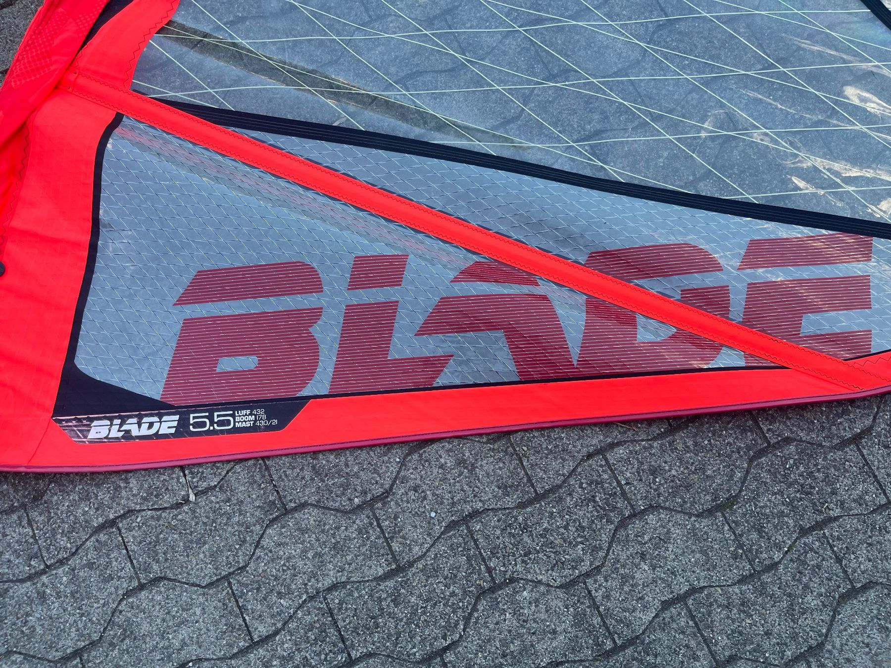 Surf: Severne-Segel Blade 5,5 u. Severne-Mast Gorilla – Usato da Zürich venduto da windbart 1