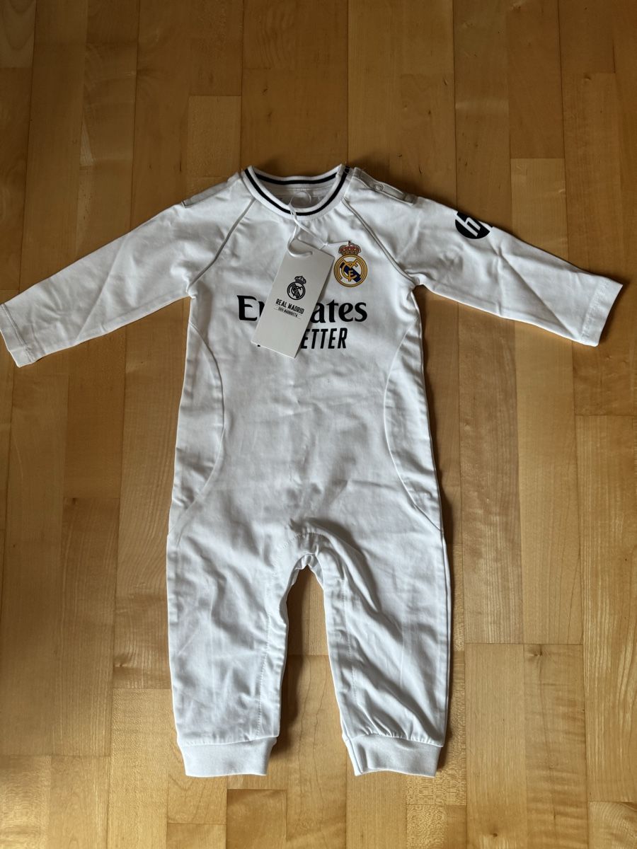 Pyjamas & Ähnliches: NEU Strampler von Real Madrid – Neu und originalverpackt aus Wilchingen von MichelleQ