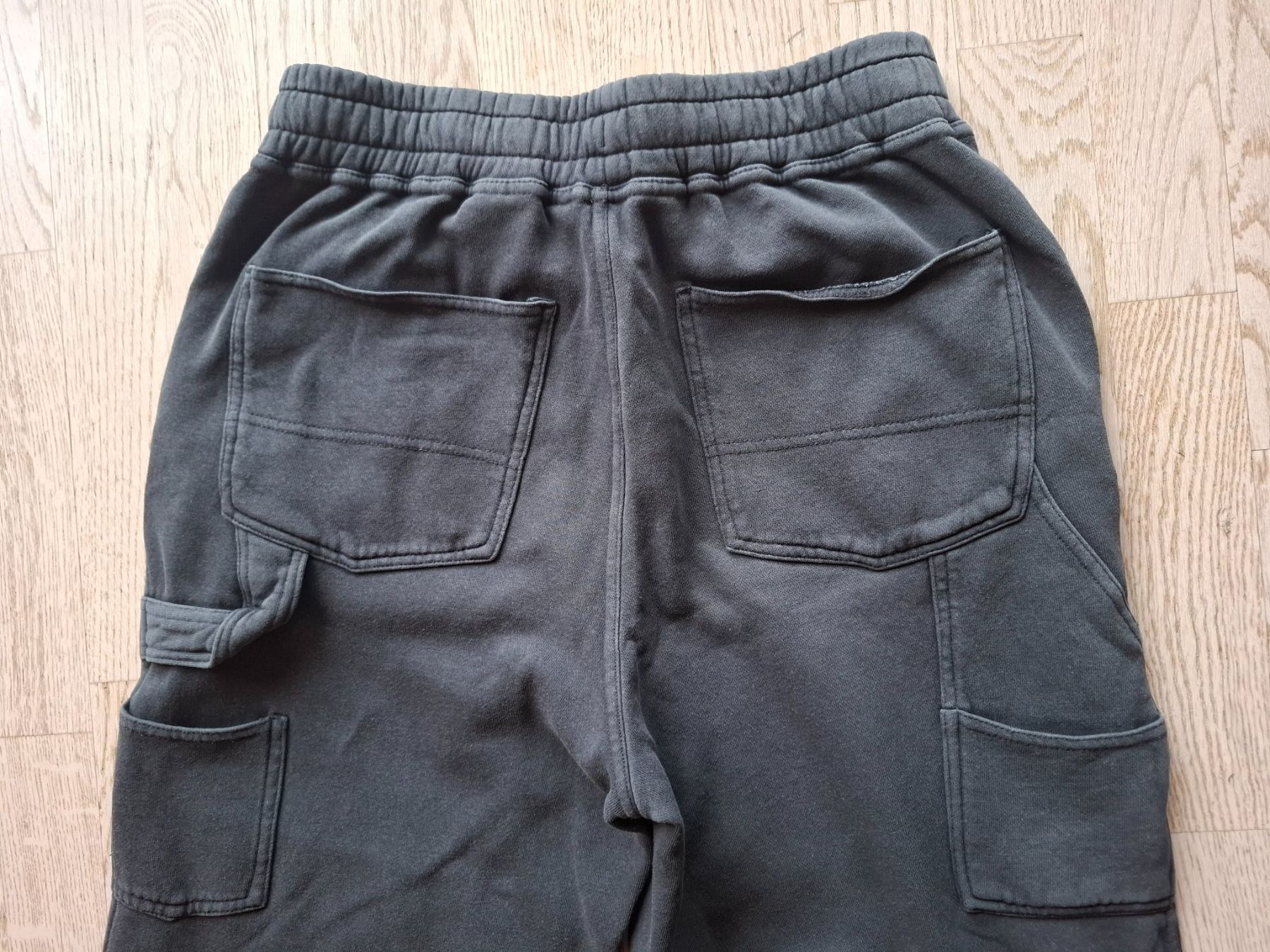 H&M Pantaloni: Freizeithose von H&M, Gr. 158 – Usato da Wolhusen venduto da Pindha05 3