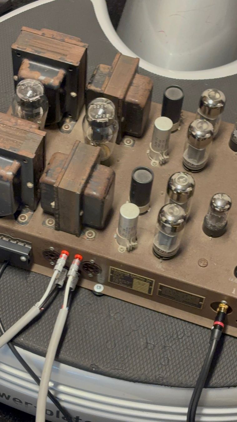 Amplificatori: Schulmerich,  extrem seltene 220V  Stereo Endstufe – Usato da Farvagny-le-Grand venduto da Mr.Hood 1