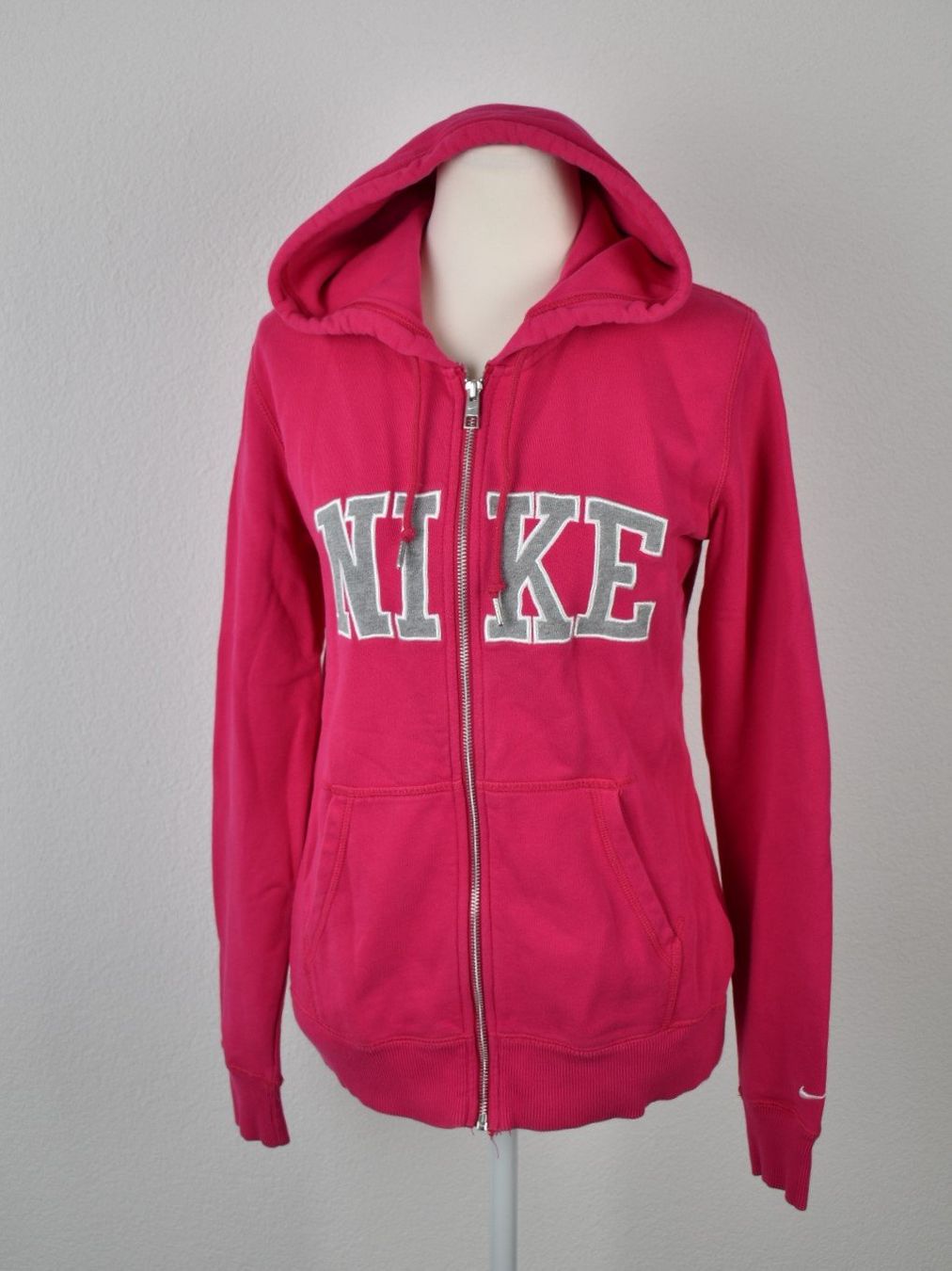 Nike Giacche: Nike Sweatjacke Gr.M – Usato da Nürensdorf venduto da 2ND_STORY