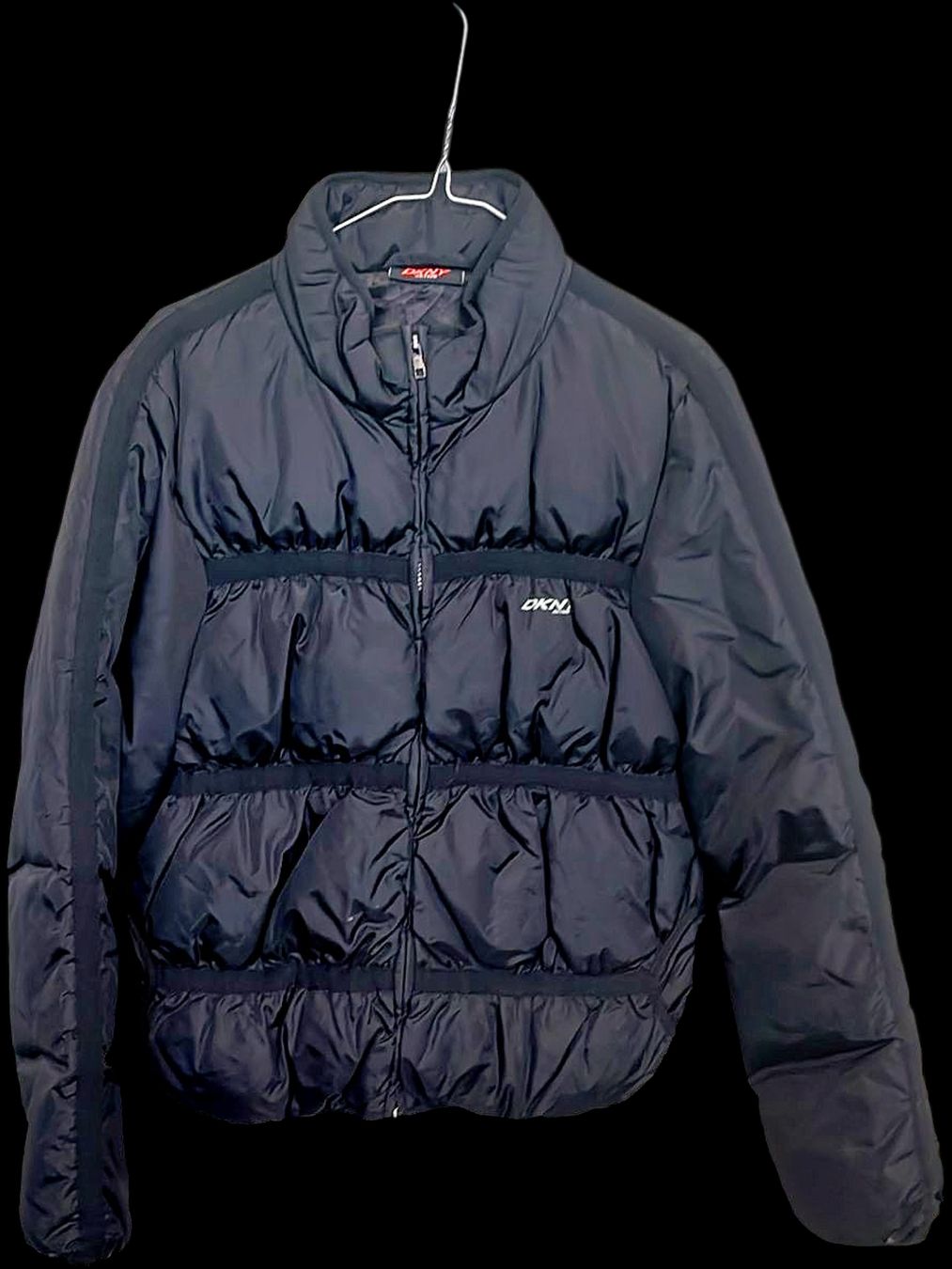Giacche: DKNY Active Schwarze Steppjacke - Größe M – Usato da Zug venduto da vinokilo 1