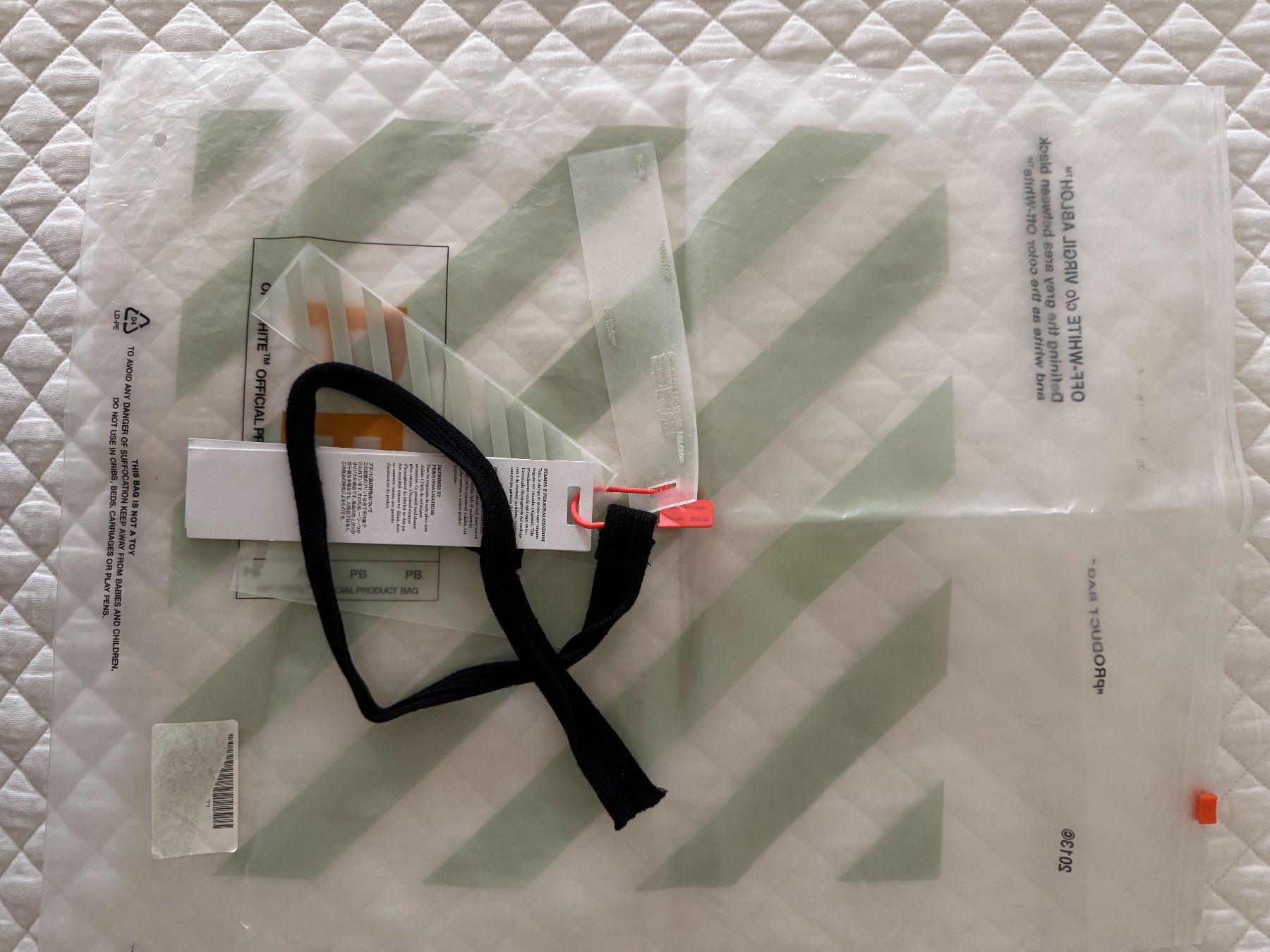Off-White Maglioni & Felpe: Off-White Hoodie – Usato da zürich venduto da Bailey17 8