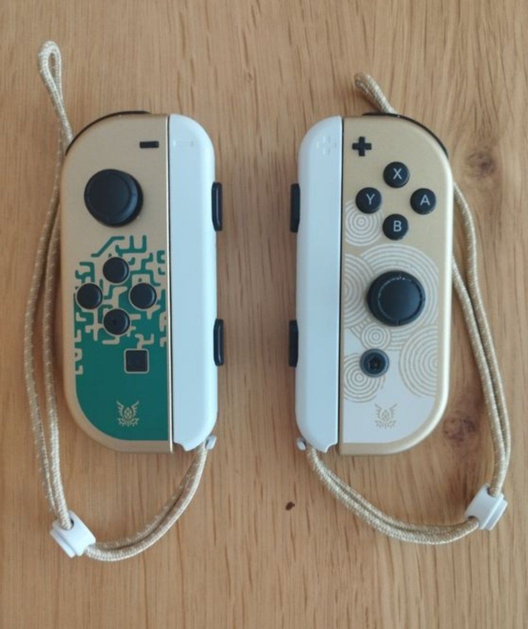 Nintendo Consoles: Nintendo Switch OLED TotK Edition & Pro Controller – Neuf (Voir description) à Walzenhausen par Mitch3r13 4