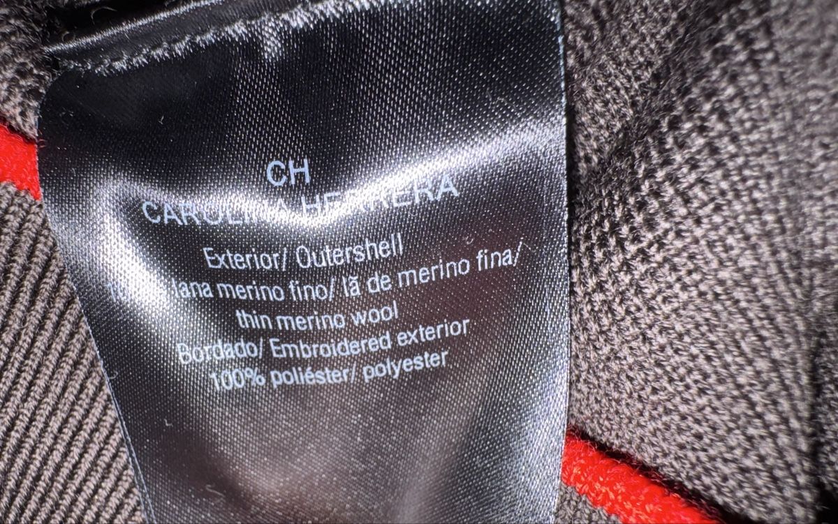 Carolina Herrera Maglioni & Felpe: Carolina Herrera - wool pull - M – Nuovo (secondo la descrizione) da Collonge-Bellerive venduto da alejan_0984 6