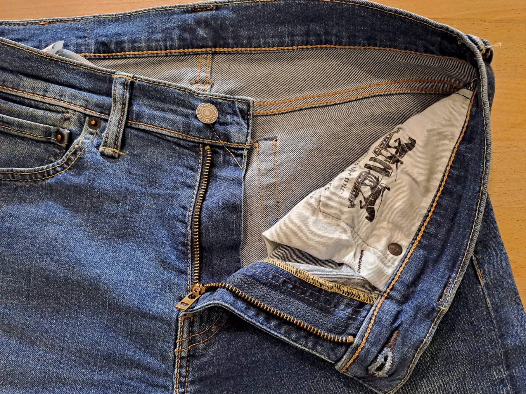 Levi's Jeans: Levis 510 W30 L32 – Usato da Meyrin venduto da dijin 6