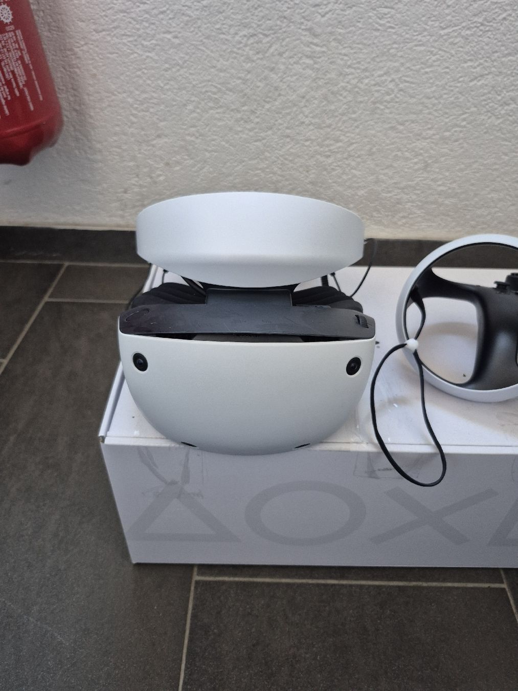Sony VR Brille: Casque VR Sony PlayStation VR2 blanc avec manettes – Gebraucht aus Nidau von bab_nv6r 1