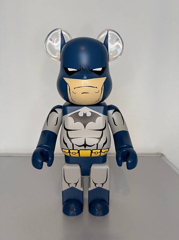 Medicom Toy Statuette: Bearbrick Batman 100% und 400% Set. – Nuovo e nell'imballaggio originale da Reutigen venduto da Adweng 2