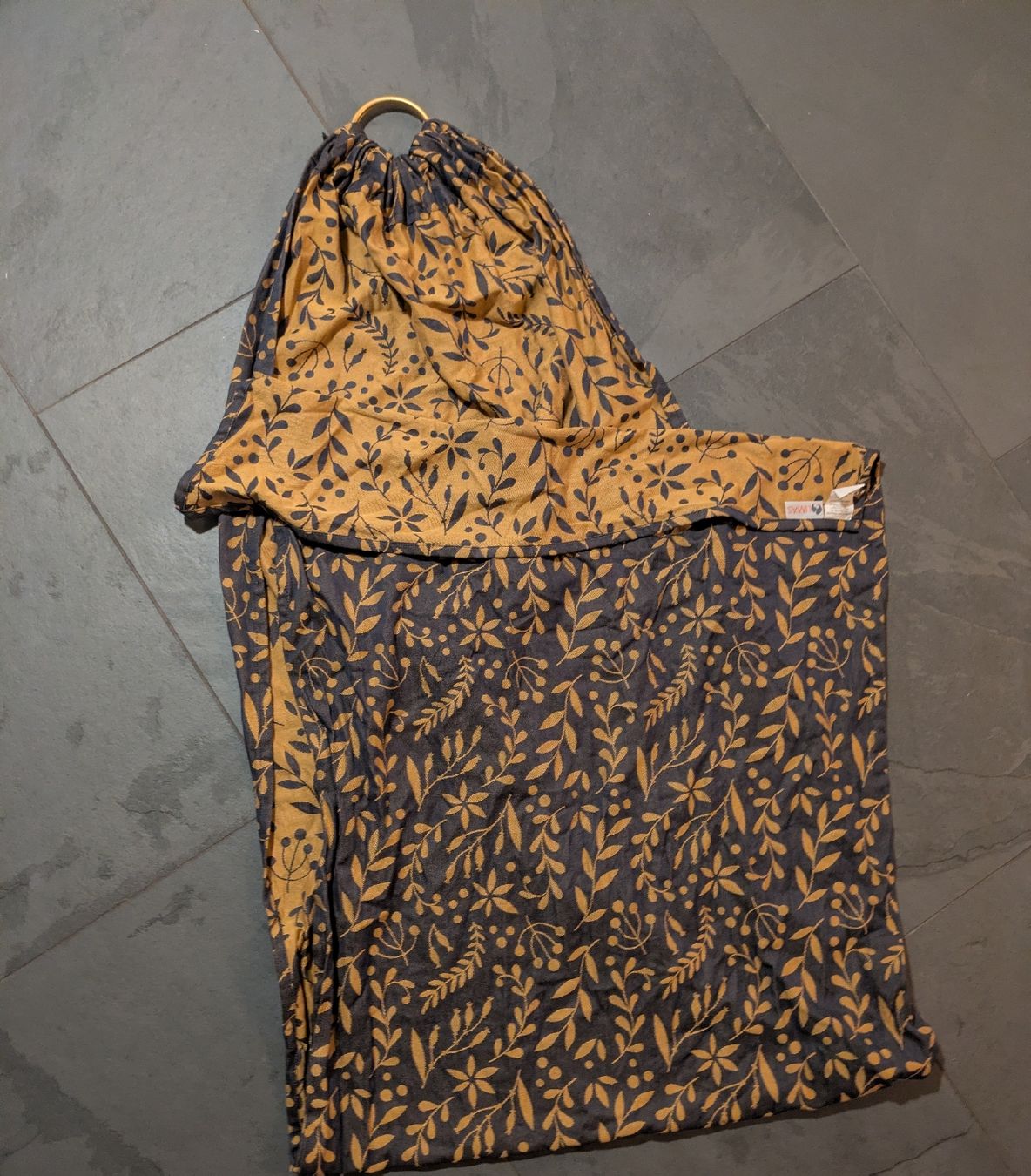 Limas Marsupi portabebè: Ringsling Limas – Usato da Wädenswil venduto da traviataa