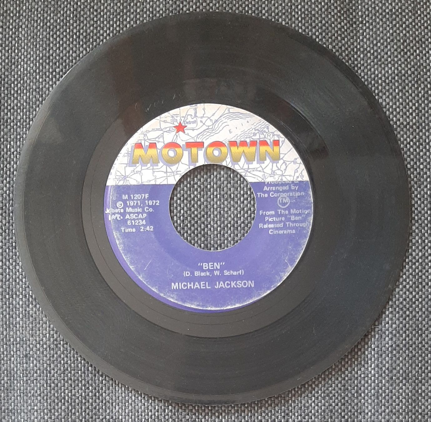 Dischi in vinile: Michael Jackson - Ben / You Can Cry - 7" 1971 US press rare – Usato da Watt venduto da Tomaf