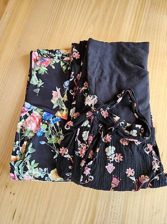 Luftig leichte Umstandshosen mit Blumenmuster