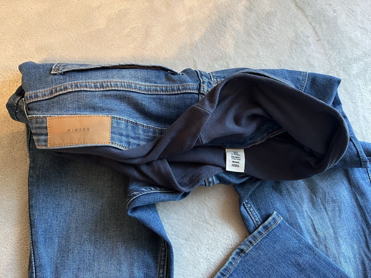 H&M Jeans: Schwangerschaftsjeans – Gebraucht aus basel von hammerhai87 1