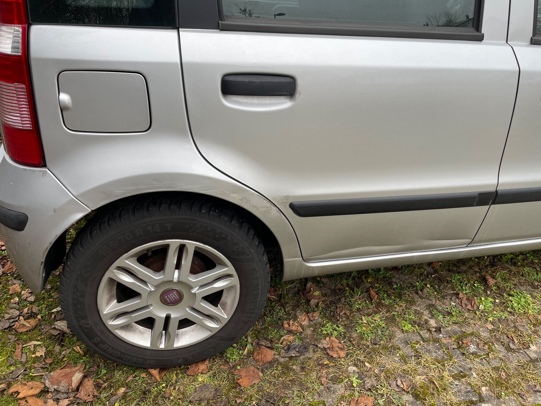 Fiat Automobili: Fiat Panda 169 – Usato da Lenggenwil venduto da TJ90 4
