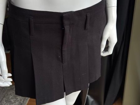 Schwarzer Minirock |  Faltenrock | Zara | Gr.  M