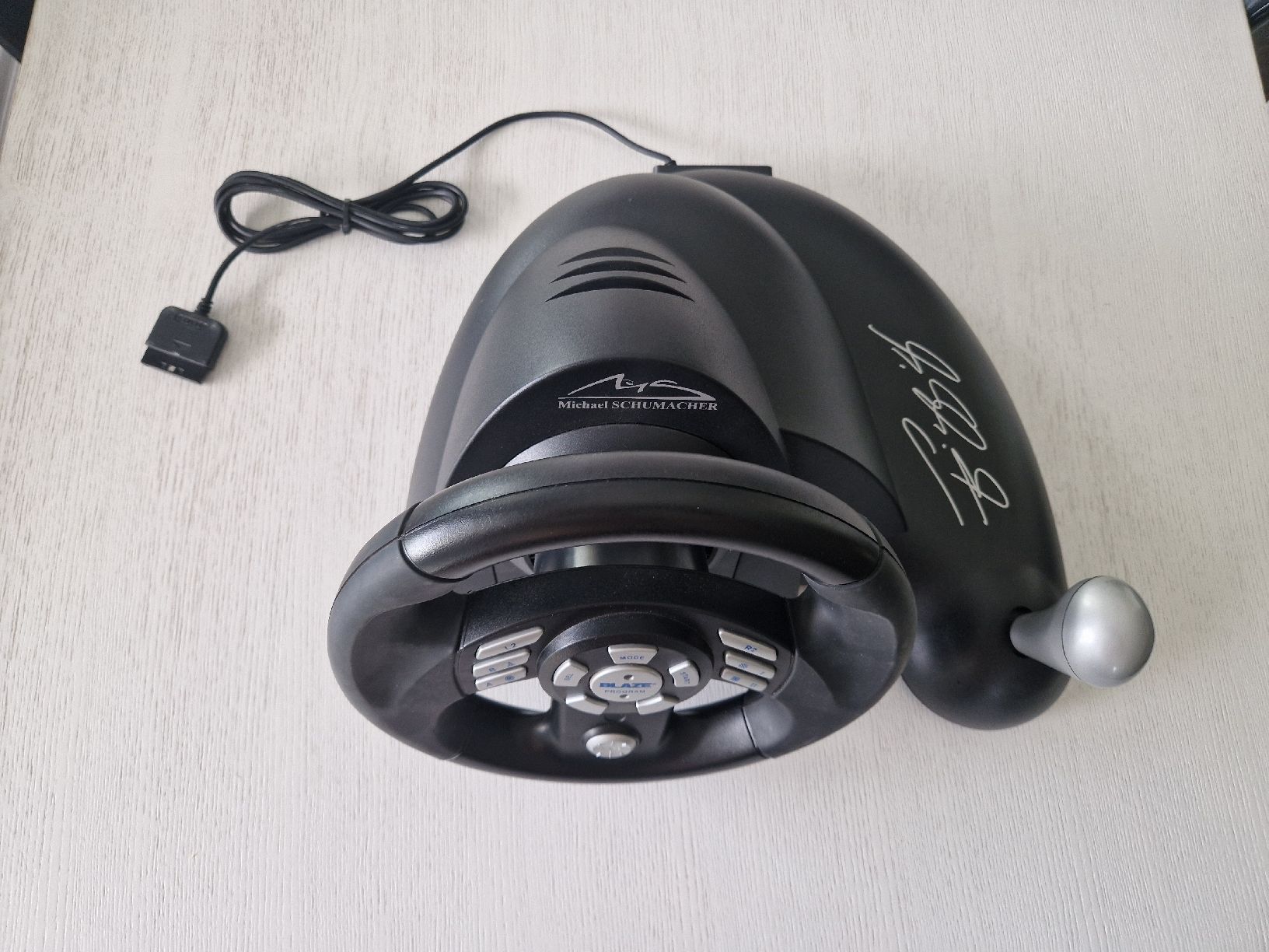 Controller: PS2, Racing Wheel, Michael Schumacher Edition | mit Video – Usato da Rüfenacht BE venduto da Raemu.Verified 2