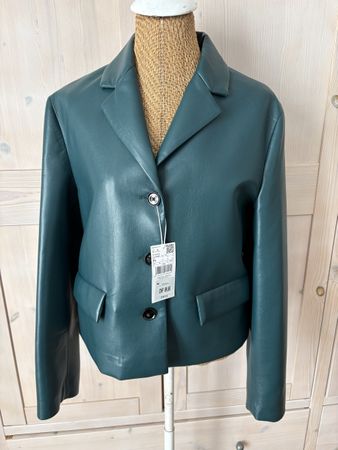Jacke aus Kunstleder neu Gr.M