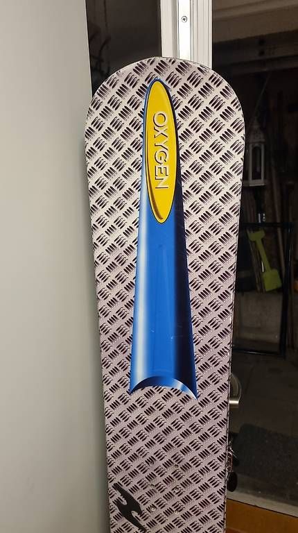Board: Altes snowboard  – Usato da Greifensee venduto da Thomy_008 4