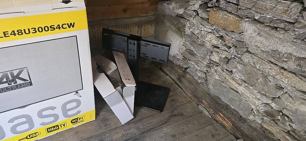 Appareils TV: Smart tv 48" – D'occasion à Giubiasco par gal_l62j 1