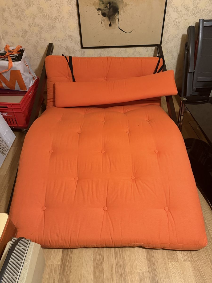 Sofas: Futon Bett / Sofa 120/200 – Gebraucht aus Basel von Celiiinchen97