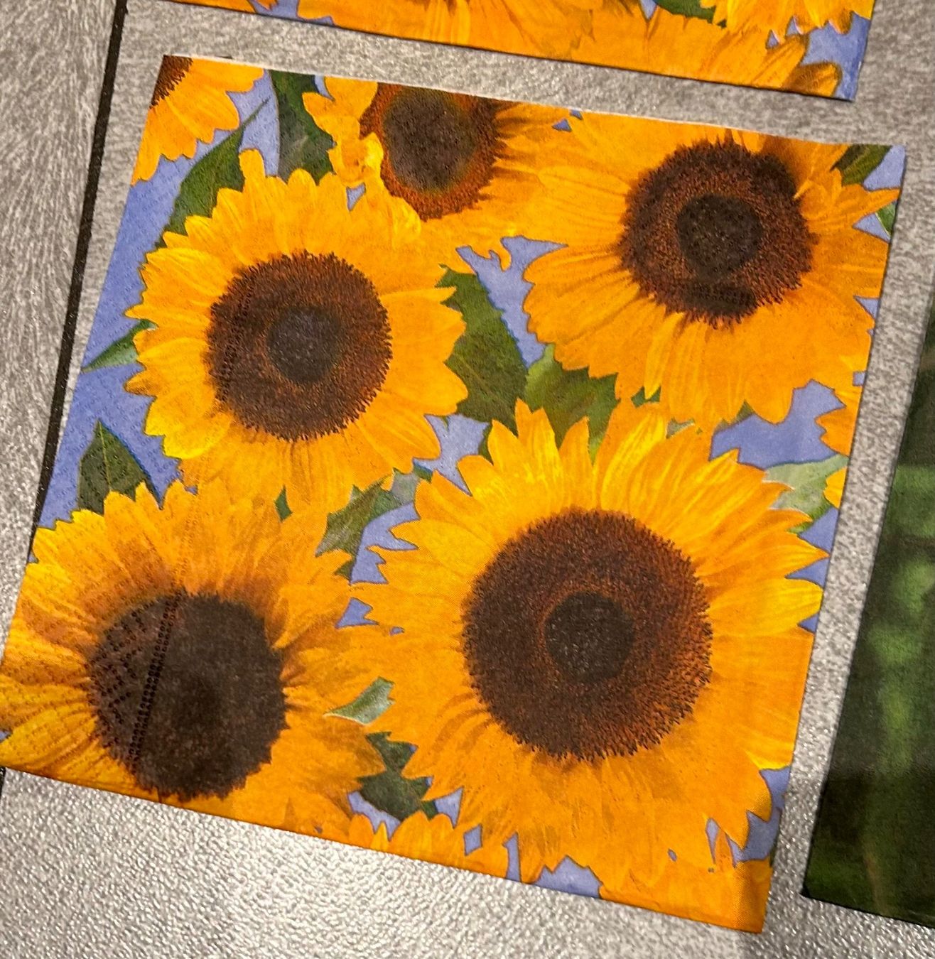Servietten: 12 Servietten fleurs - lot 4 – Neu (gemäss Beschreibung) aus Arbedo von nadia1973 4