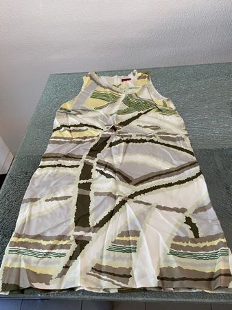 Hugo Boss Kleid, Gr. M Sommerlich-leicht für warme Tage!