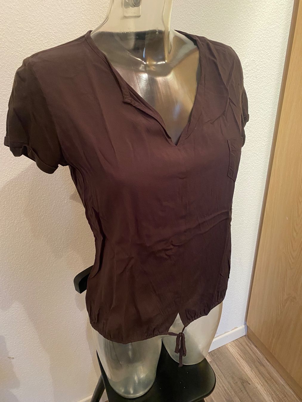 Opus T-Shirts: Opus T-Shirt Grösse 40 schwarz – Gebraucht aus Allenwinden von Obalu