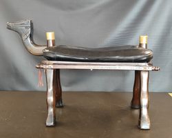 Kamelhocker mit Sitzkissen