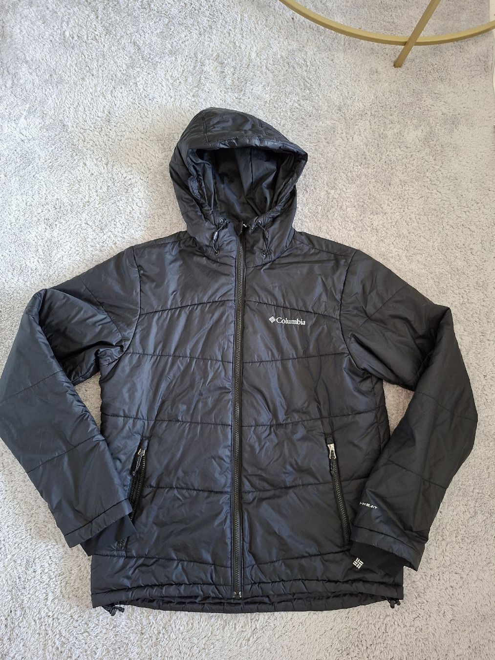 Columbia Jacken: Veste Columbia noire taille M  – Gebraucht aus Renens VD von ser_j2fn