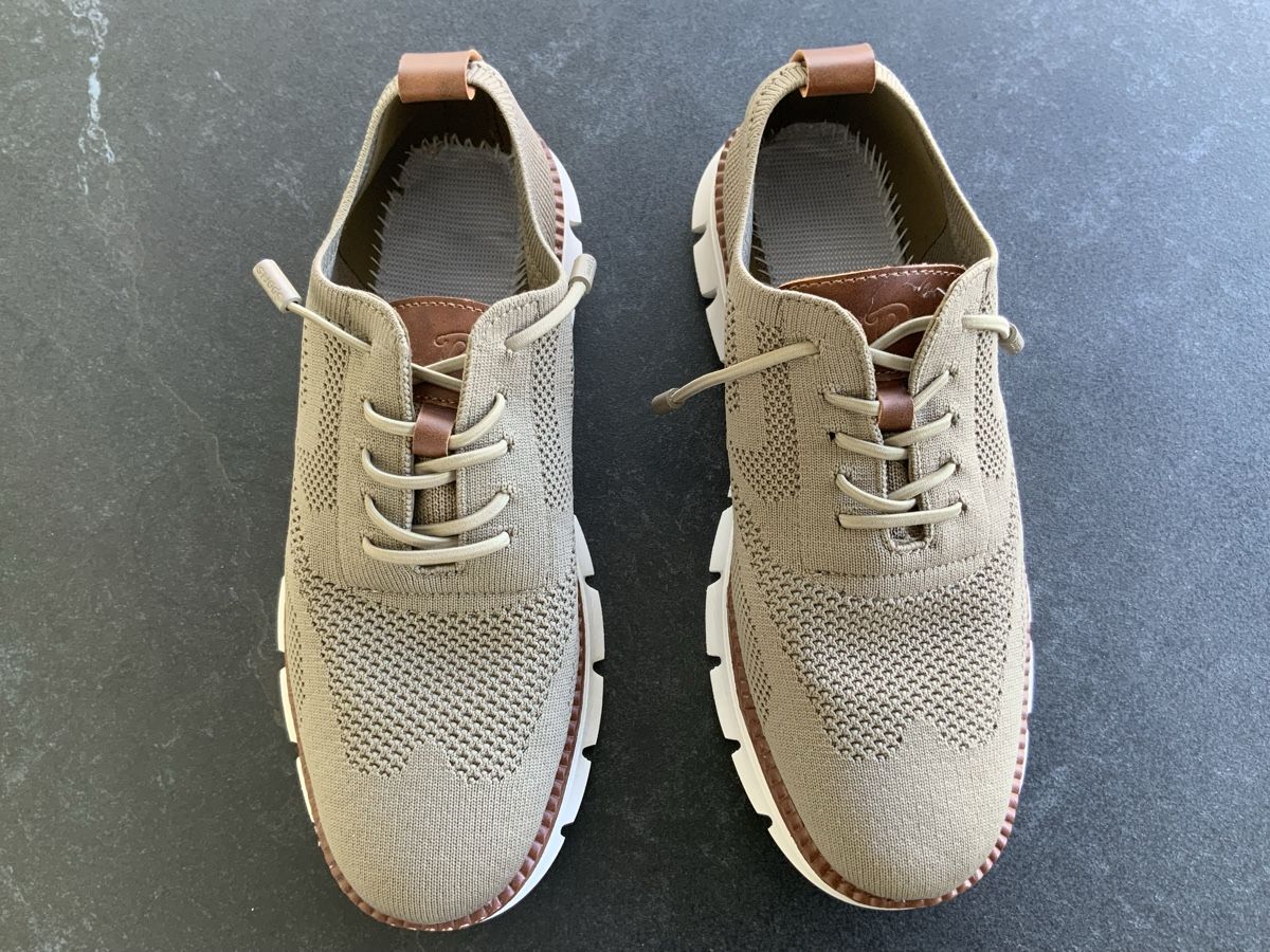 Scarpe da uomo: Sneaker Grösse 40 – Nuovo (secondo la descrizione) da Zürich venduto da Aqua2 1
