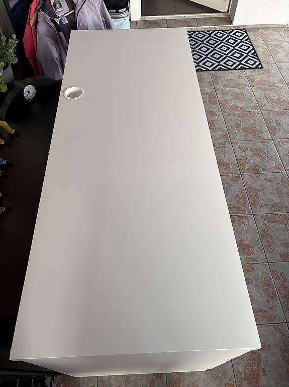 Ikea Scrivanie: Kinder-Pult / Kinder-Schreibtisch – Usato da Deitingen venduto da cangrejito79 2