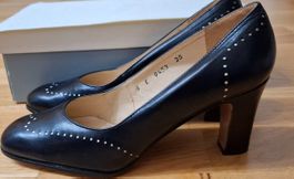 LÖW Schuhe Größe 37,5 NEU