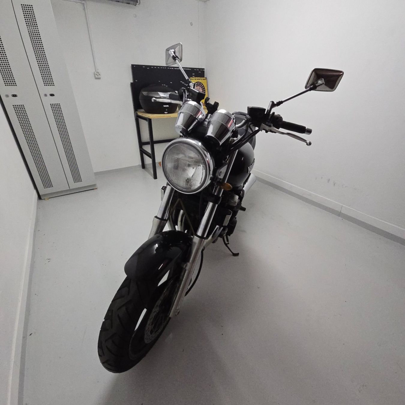 Yamaha Strada: YAMAHA XJR 1200 – Usato da Steffisburg venduto da nico232323 2