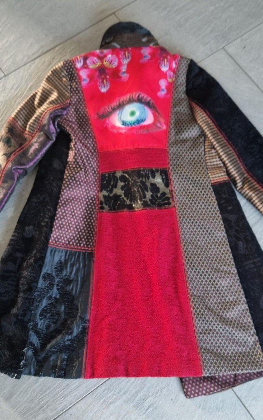 Desigual Mäntel: Mantel Desigual Patchwork bunte Knöpfe Grösse M – Gebraucht aus Neuenkirch von grisuleon1 3
